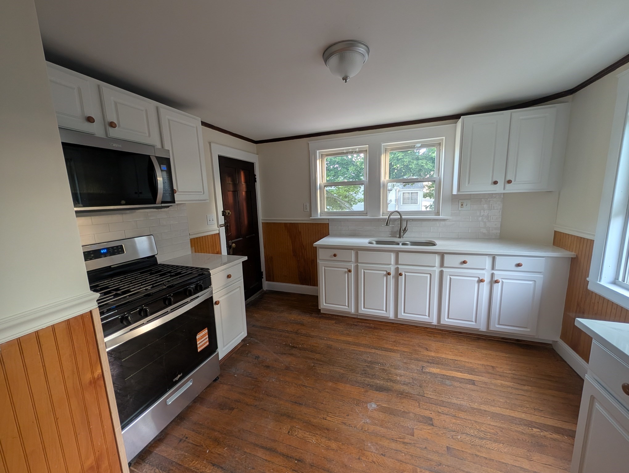 90 Lawn Ave #2 — photo