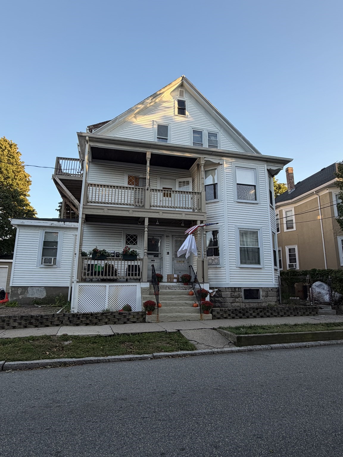 50 Leach St #2 — photo