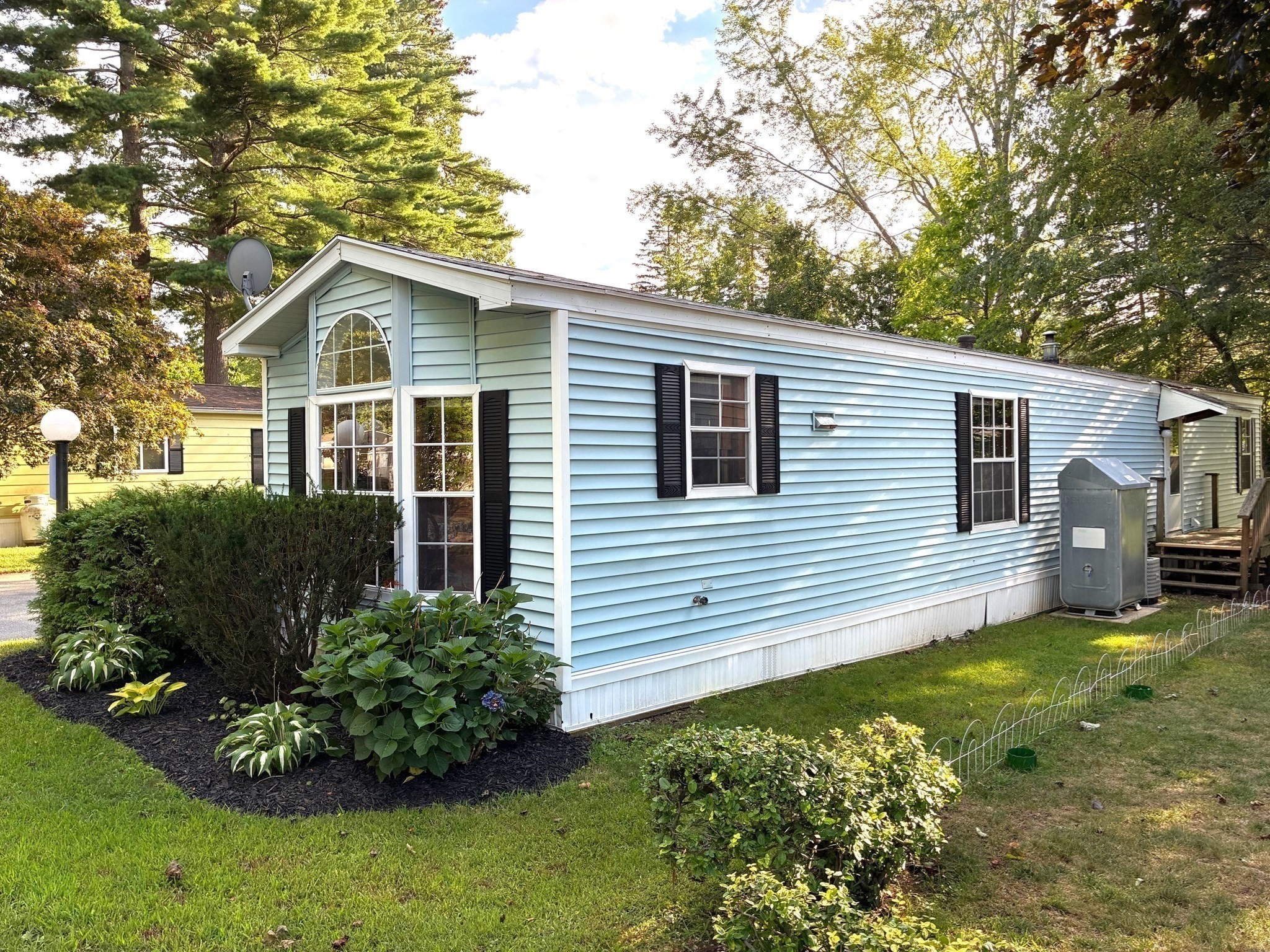 8A Lisa Cir. — photo