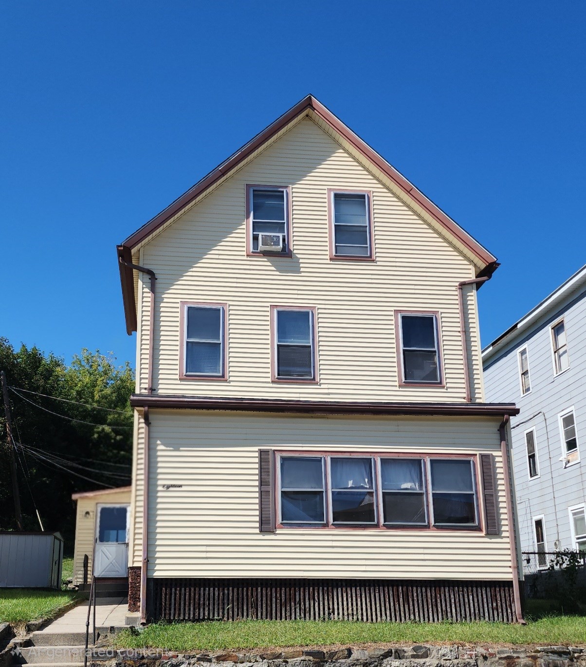 18 Maxwell St #2 — photo
