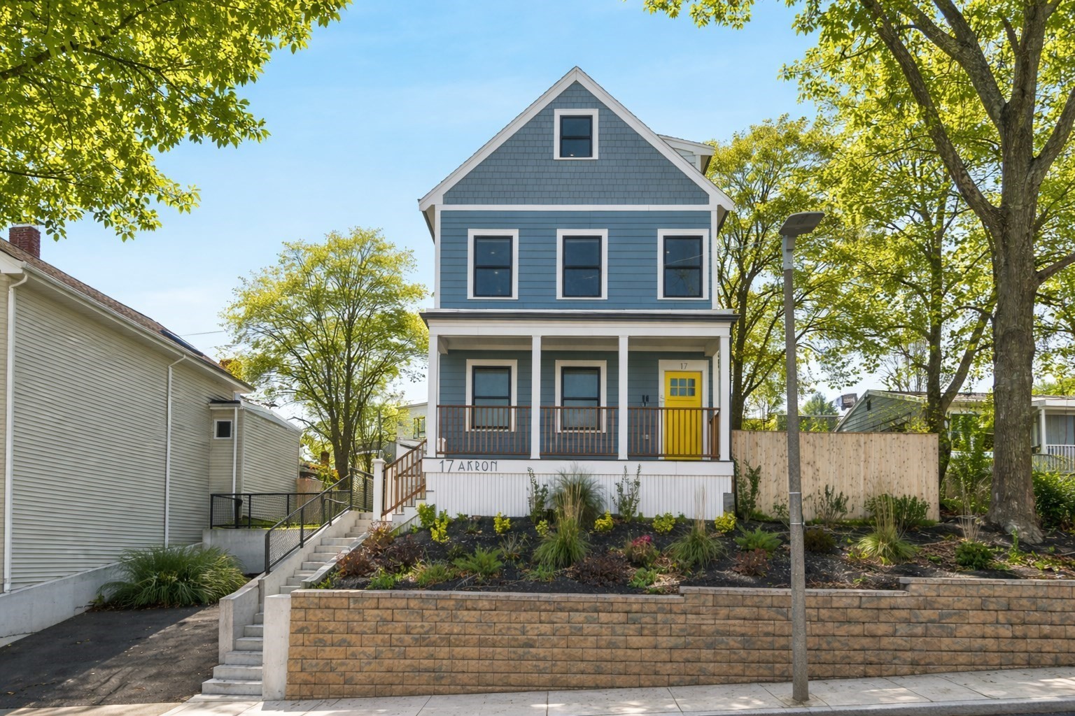 17 Akron St #2 — photo