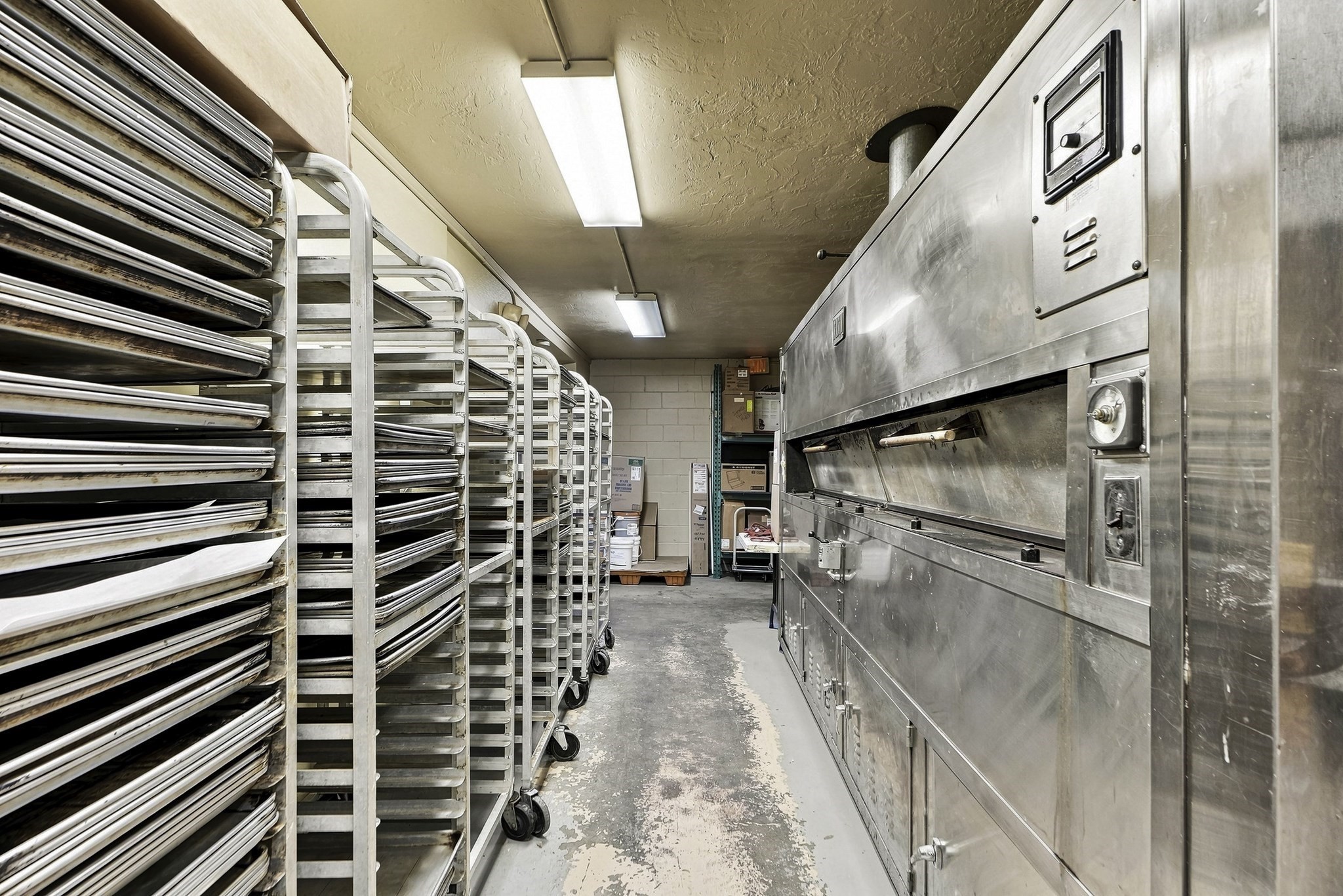 580 Joyce's Pies & Bakery — photo