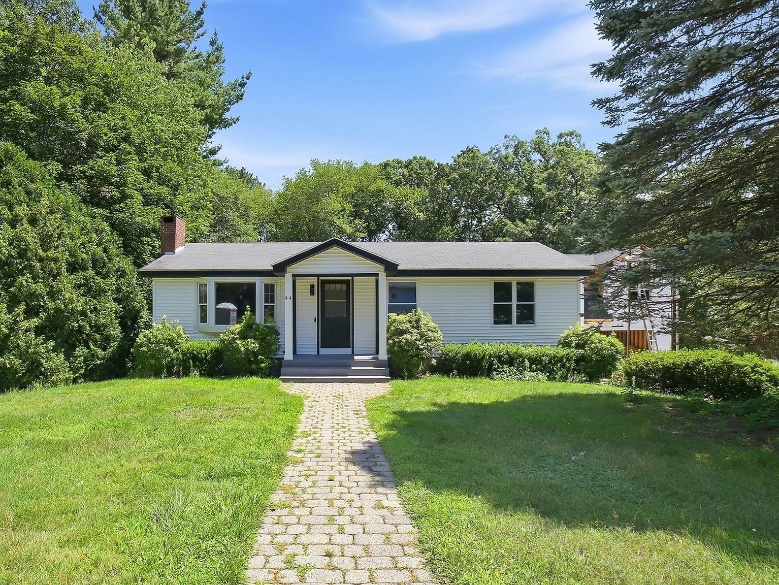 44 Topsfield Cir — photo