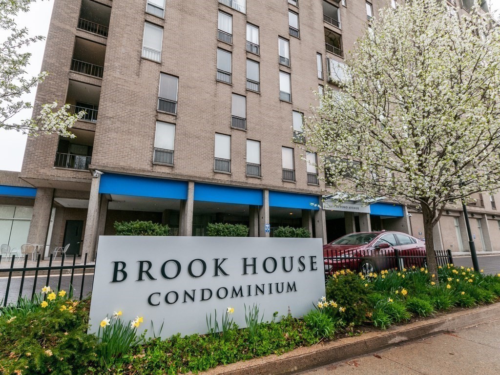 33 Pond Ave. #509 — photo