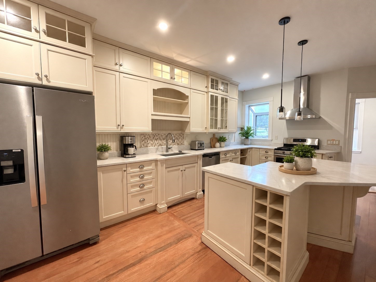 6 Strathmore Rd #2a — photo