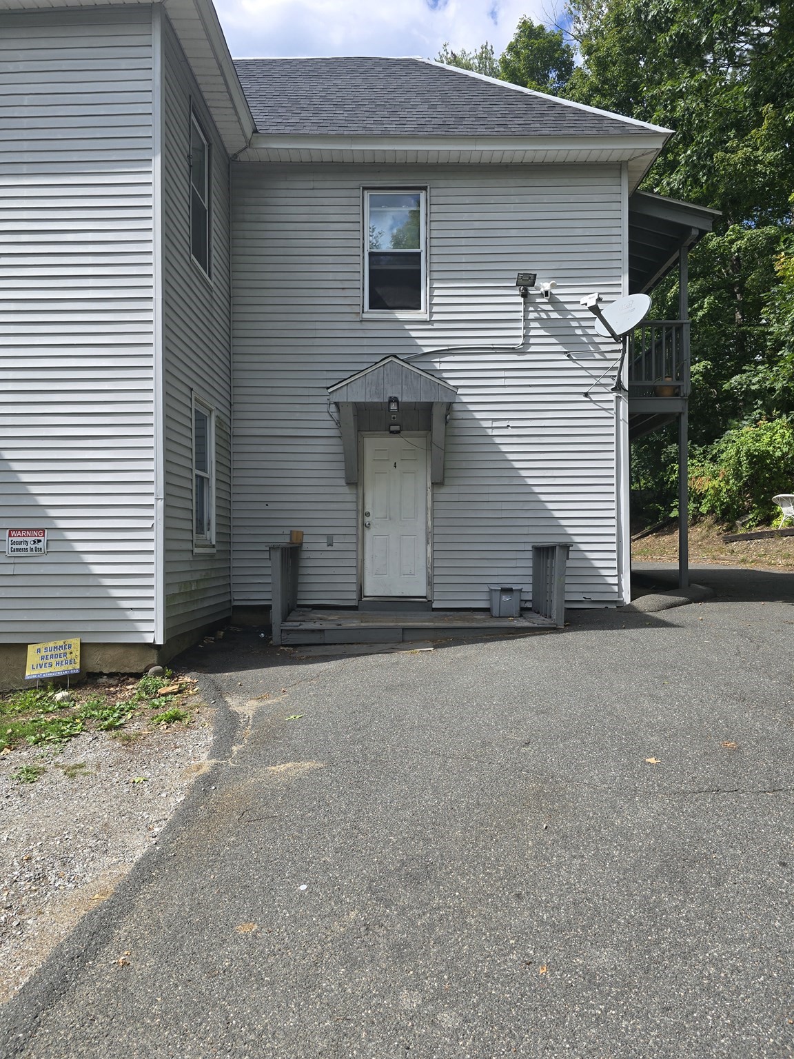 166 W Main St #4 — photo