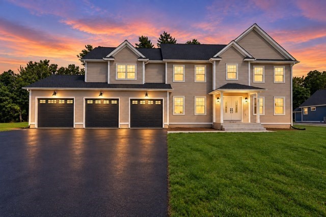 10 Happy Acres — photo