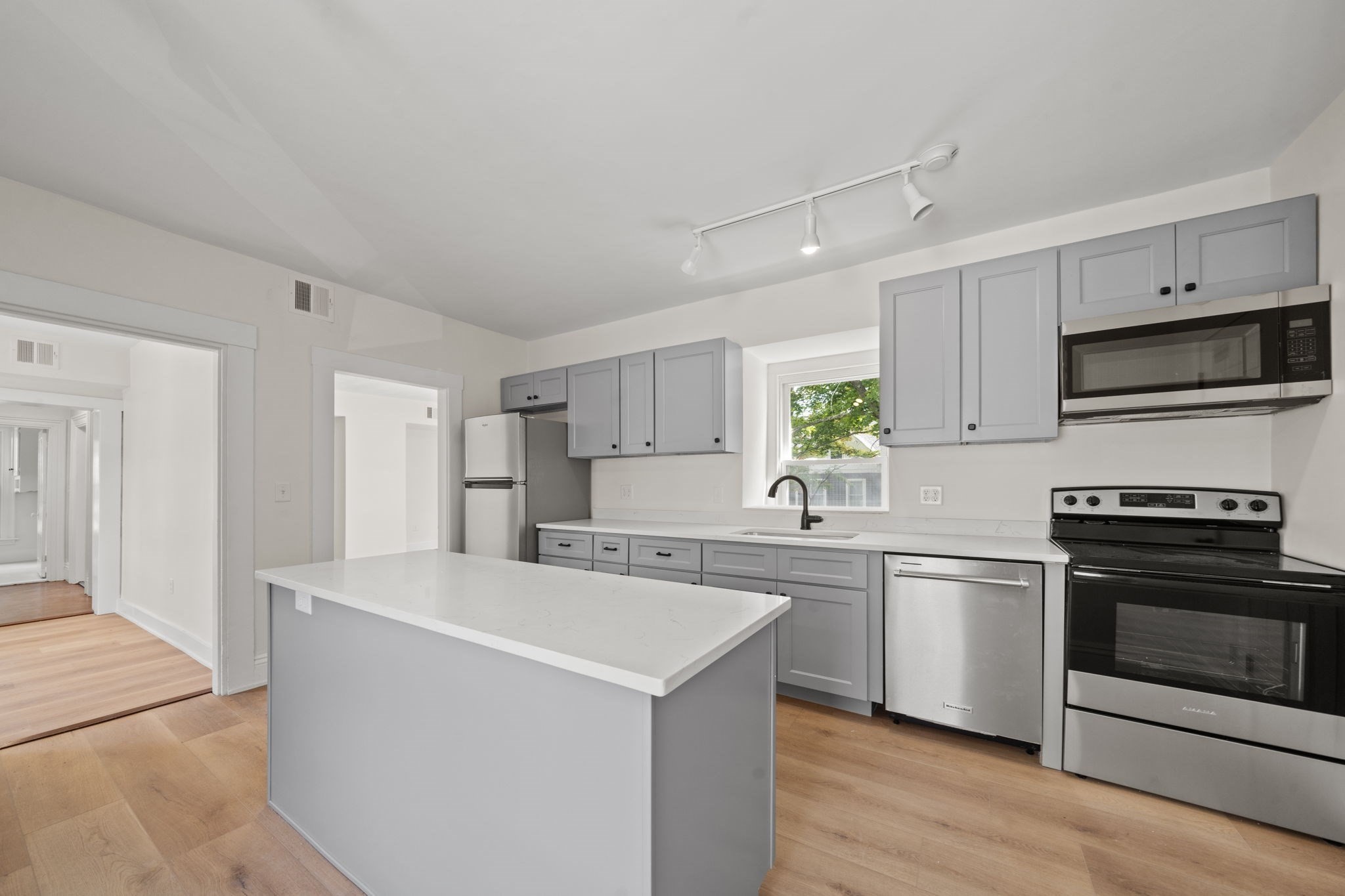 16 Lafayette St #2 — photo