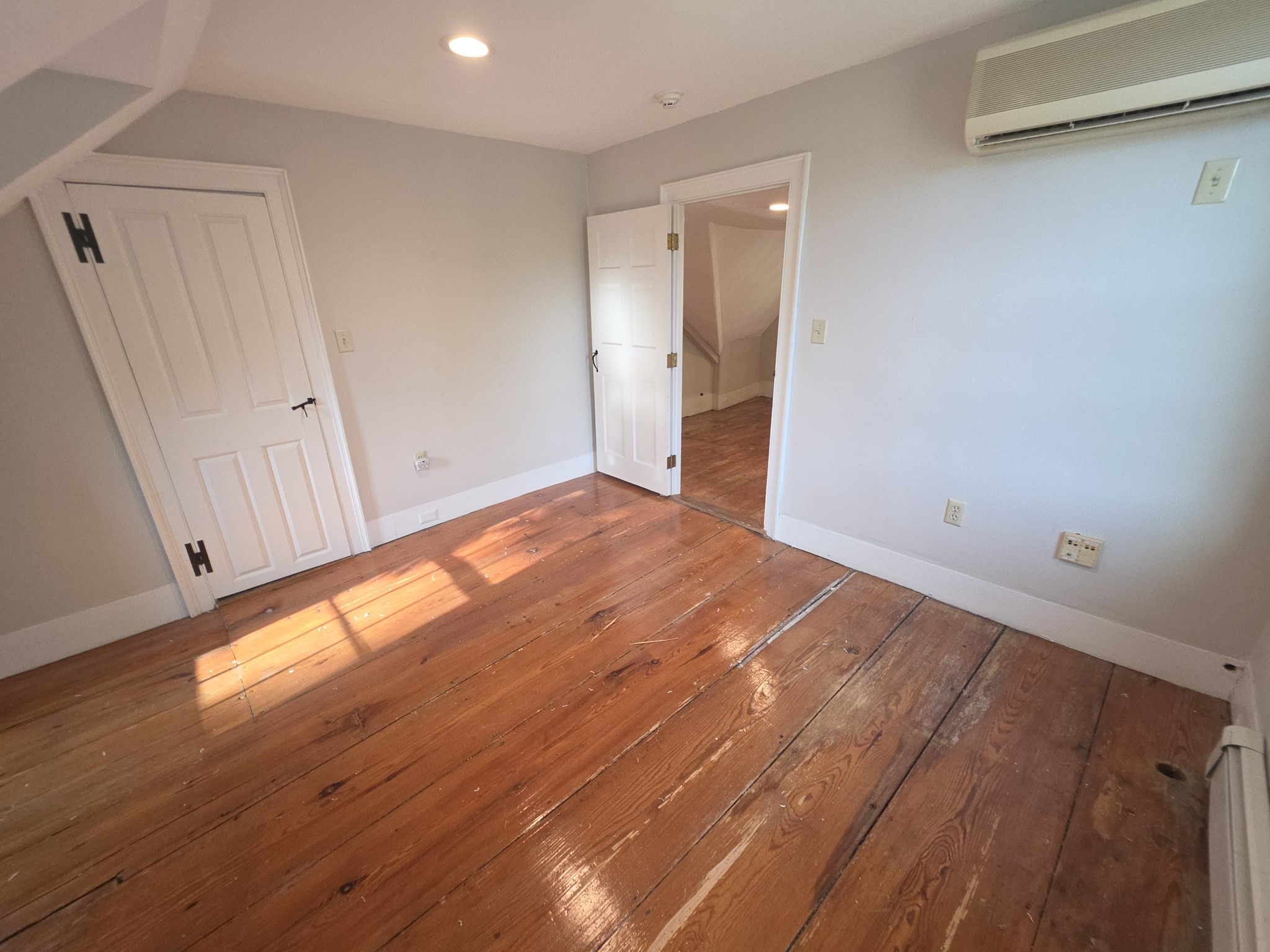 8 Hollis St #a6 — photo
