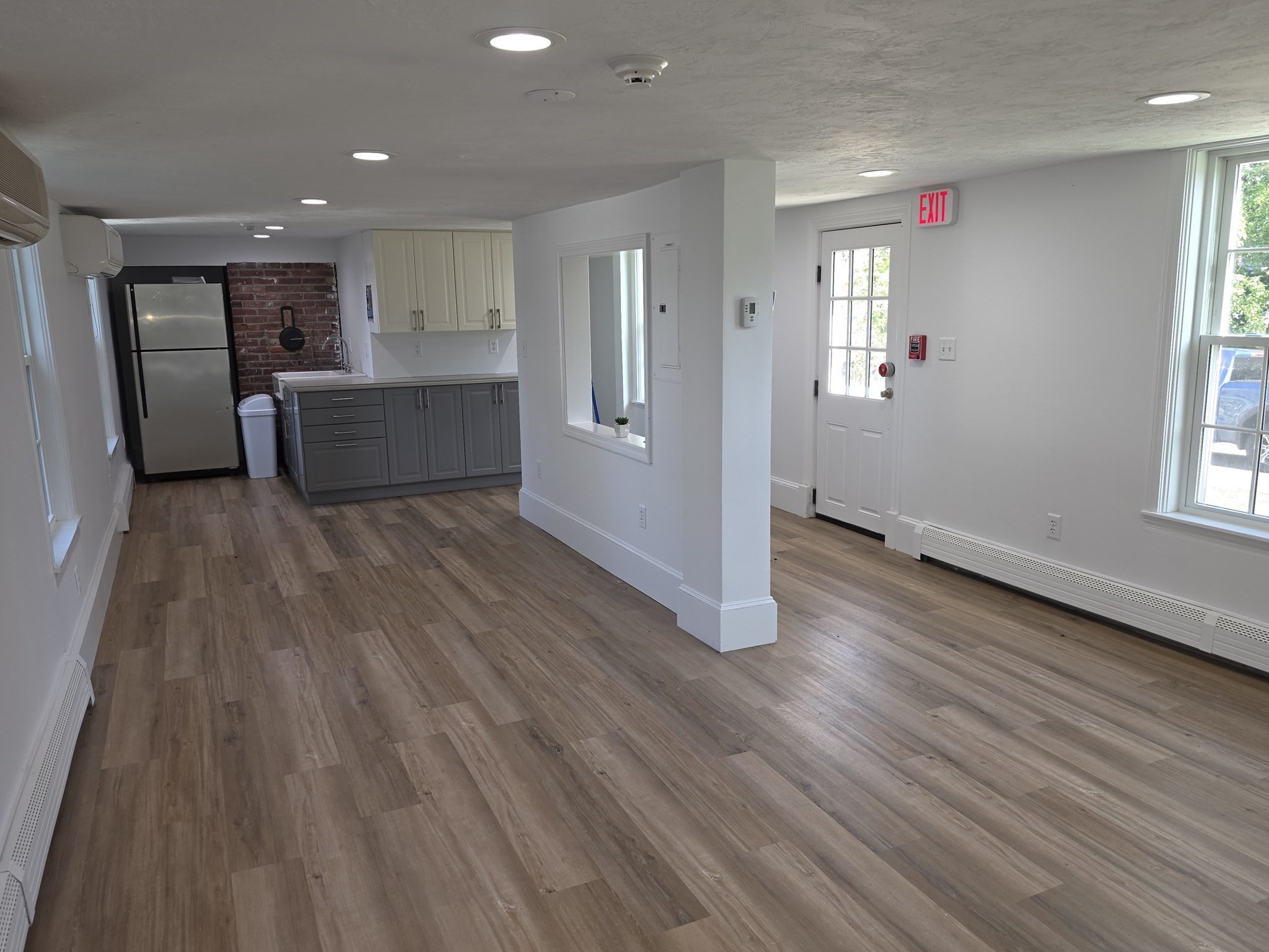 8 Hollis St #C — photo