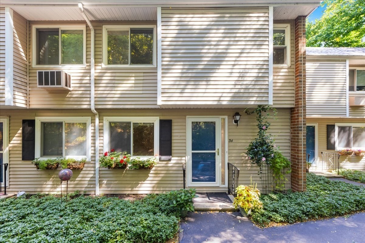 34 Glen Devin St #34 — photo