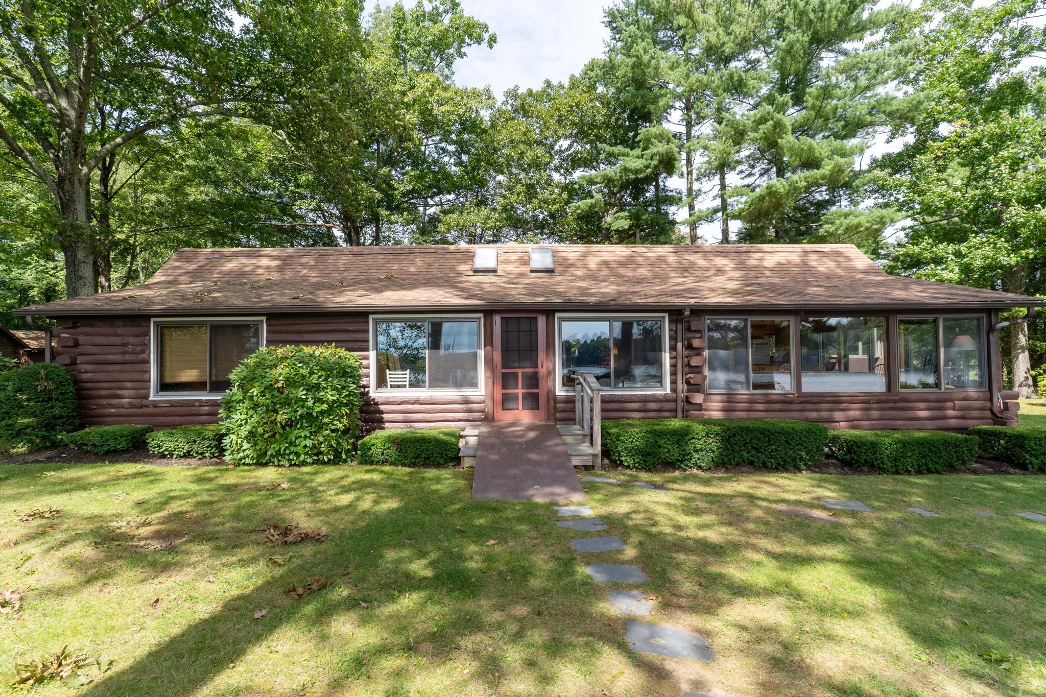 141-143 Lake Rd — photo
