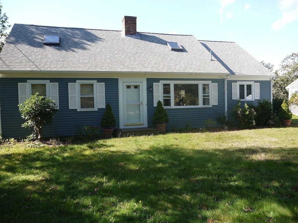 65 Paola Drive — photo