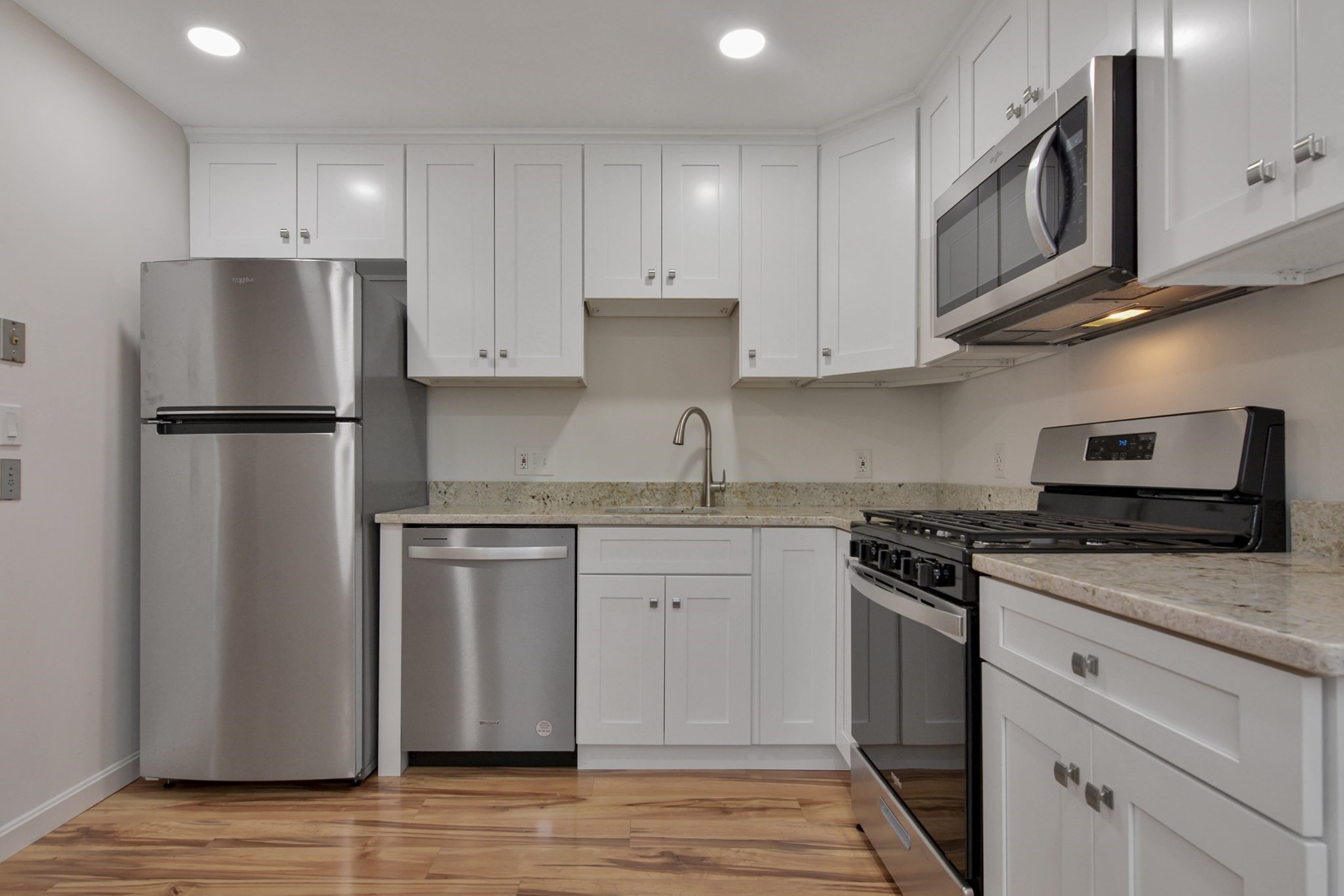 28 Fernview Avenue #9 — photo
