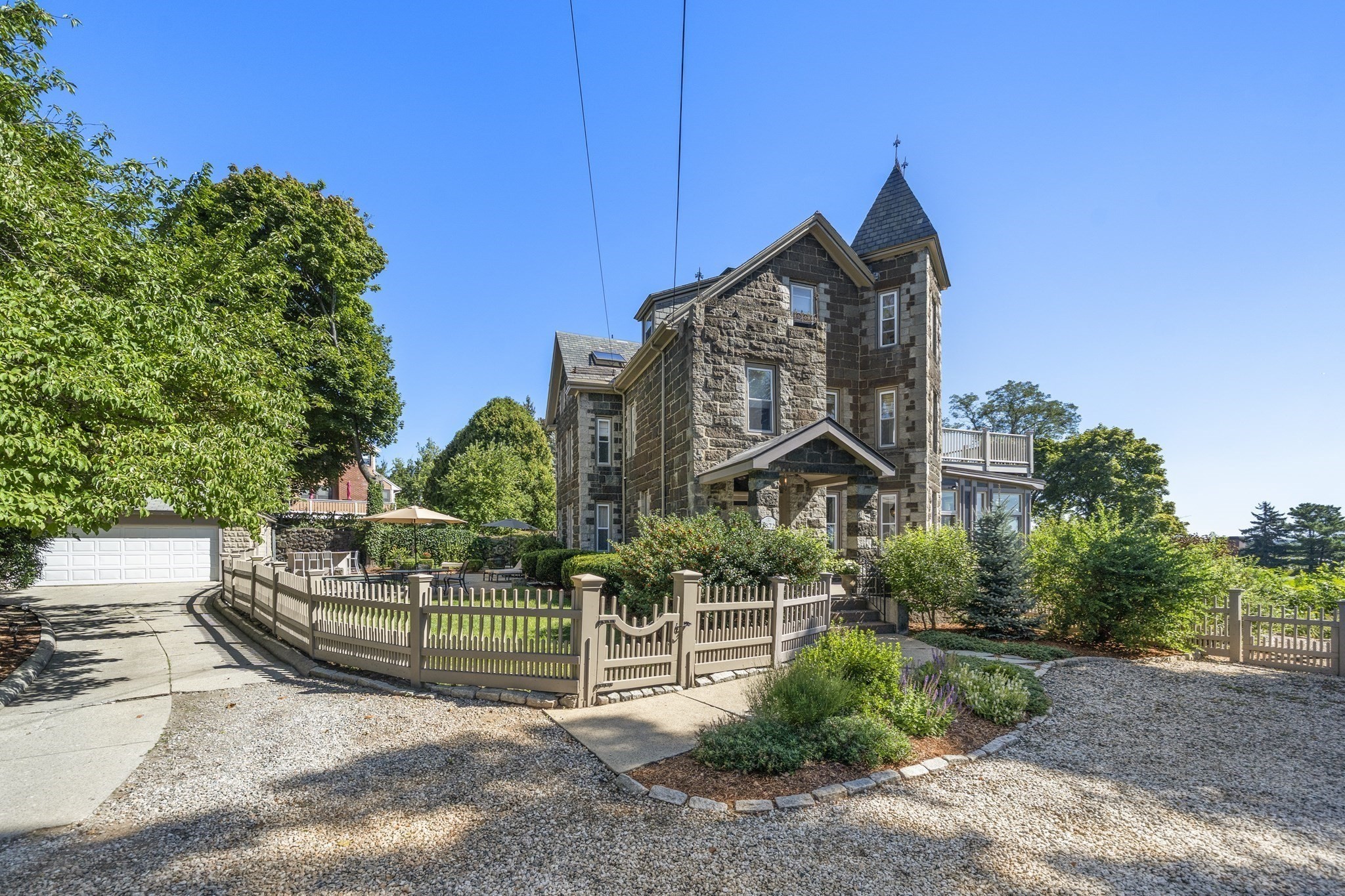 35 Grandview Ave #1 — photo