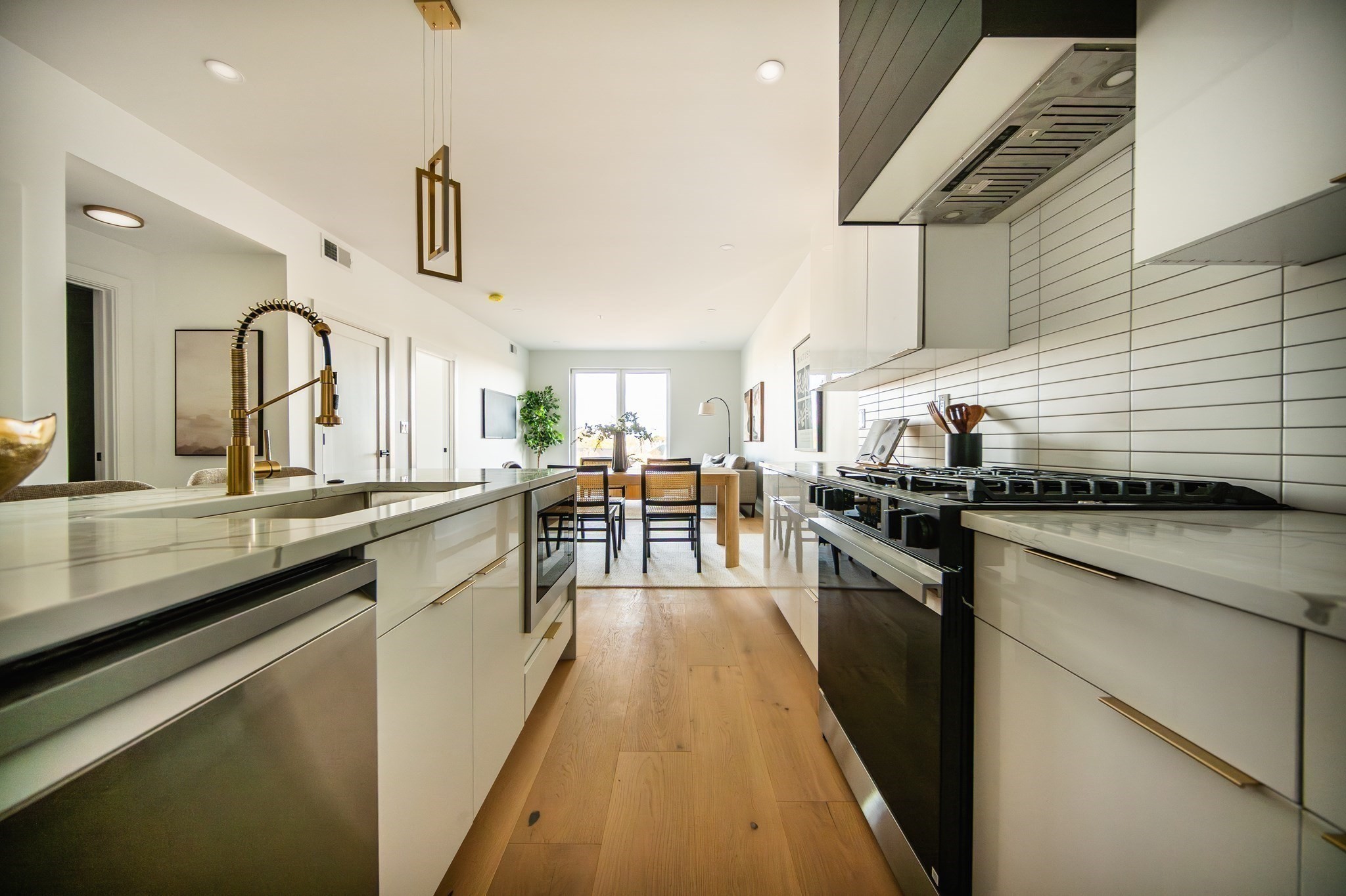 66 Mcgrath #203 — photo