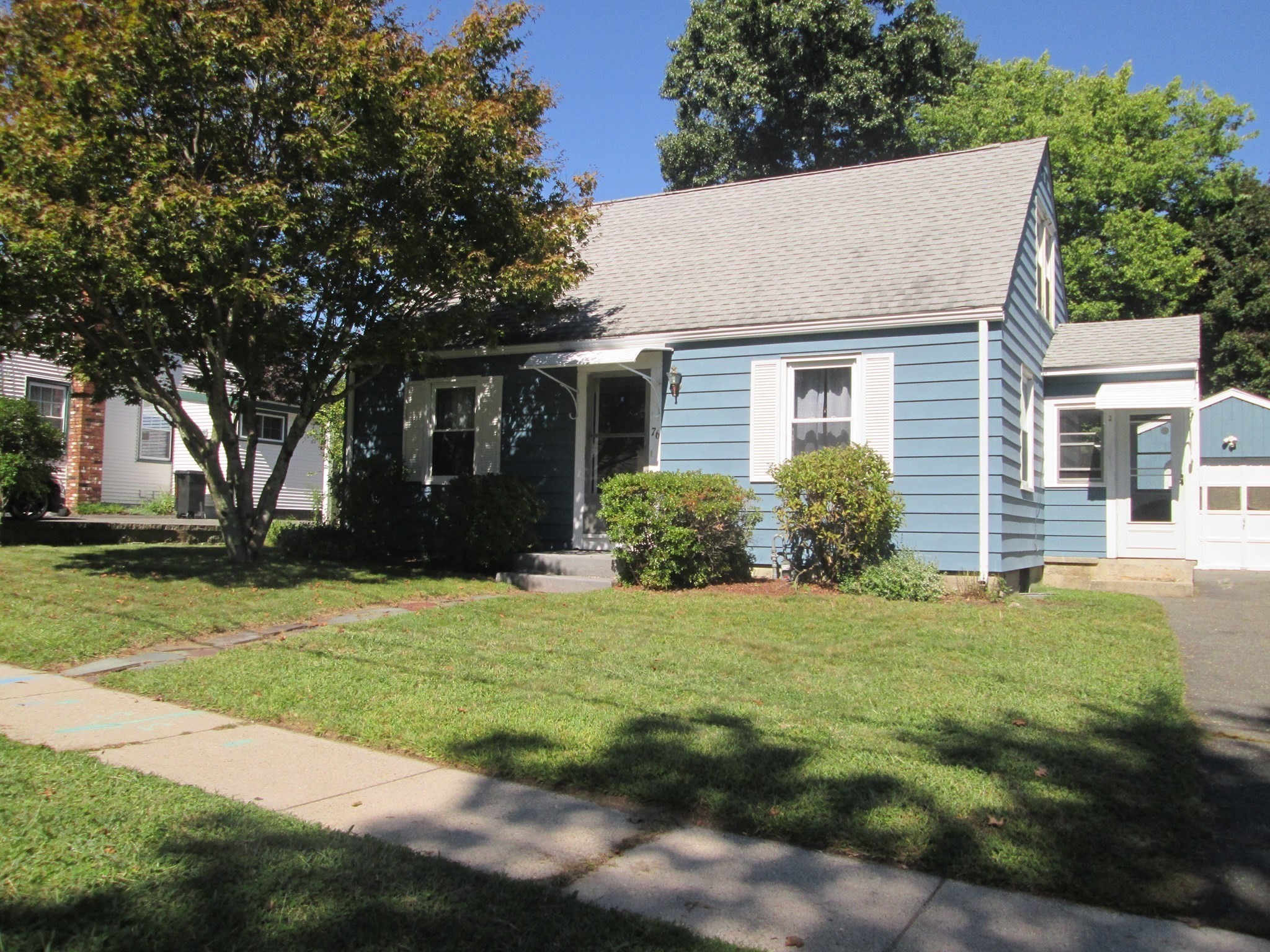 76 Surrey Road, Springfield MA 01118 — photo 2