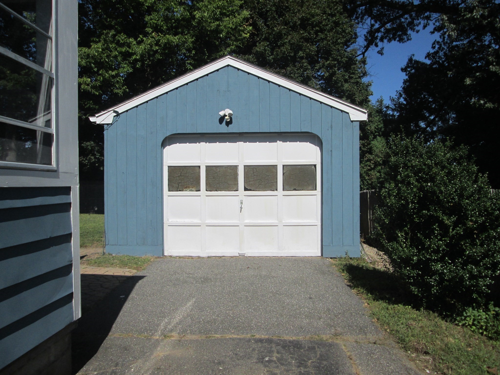 76 Surrey Road, Springfield MA 01118 — photo 3