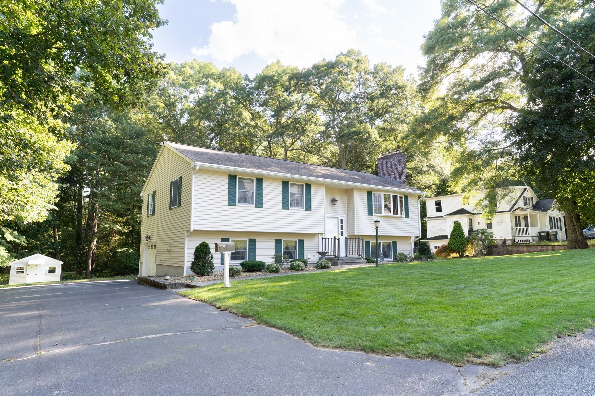 14 Delaney Ave — photo