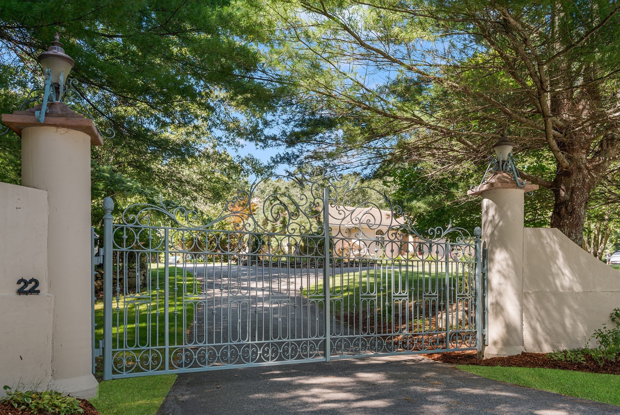 22 Brook View Dr — photo