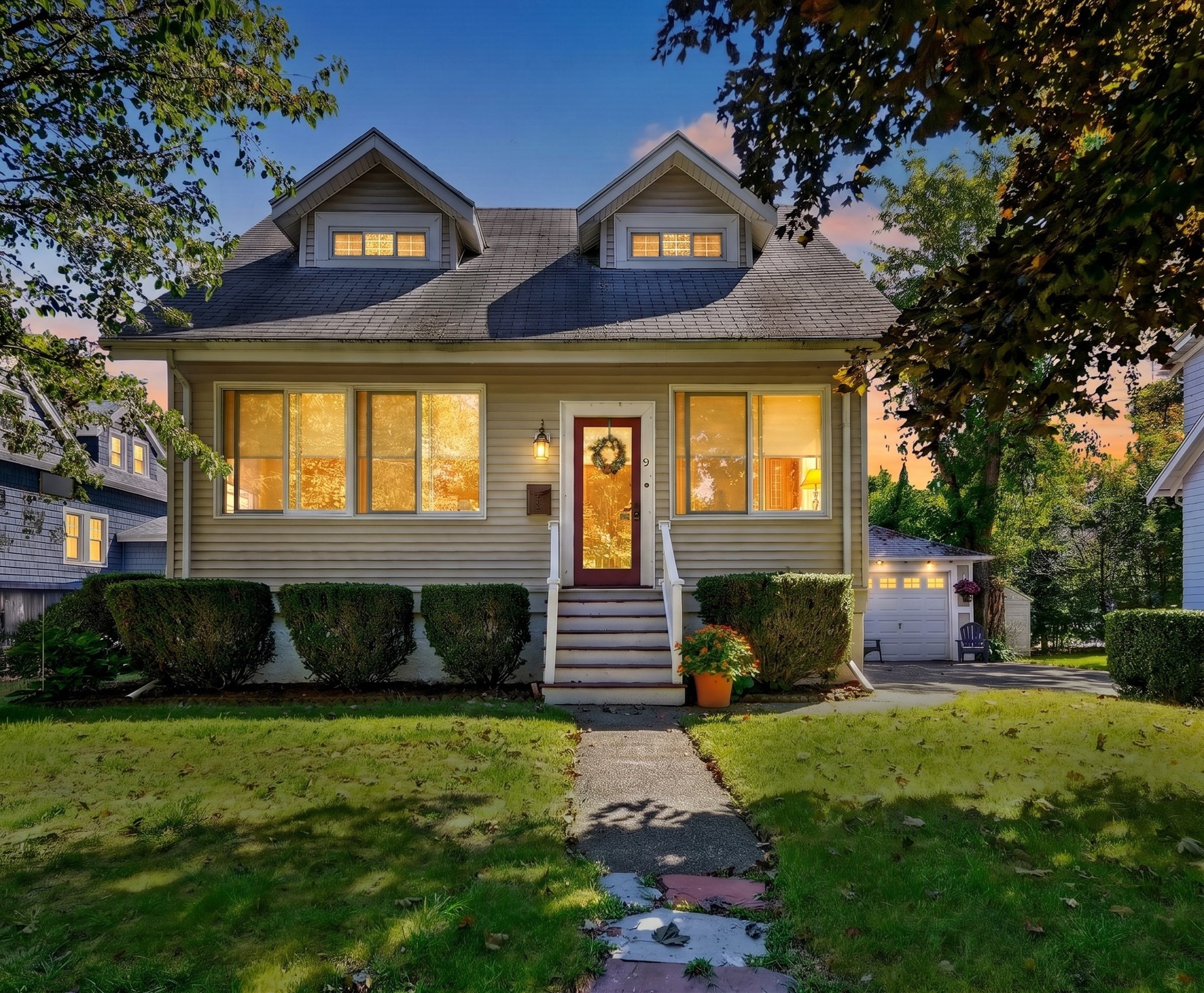 9 Cottage Street — photo