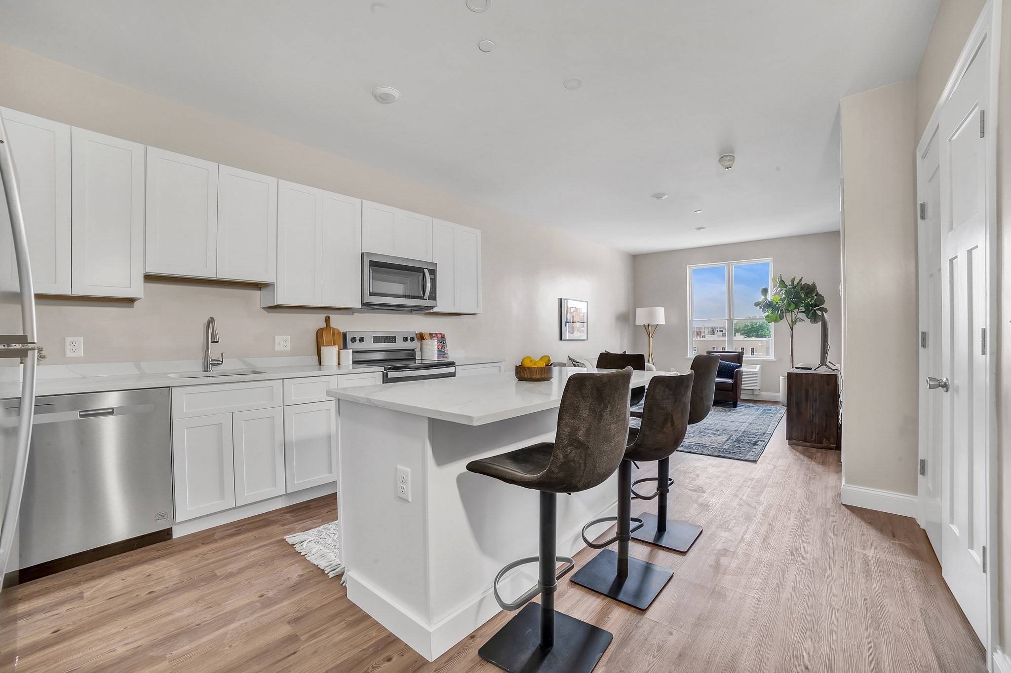 127 Centre St #204 — photo