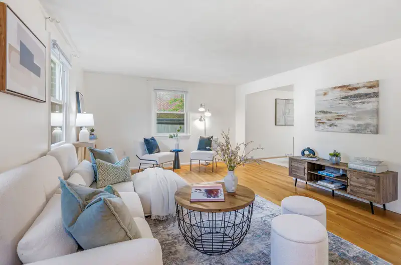 118-120 Edinboro St #118 — photo