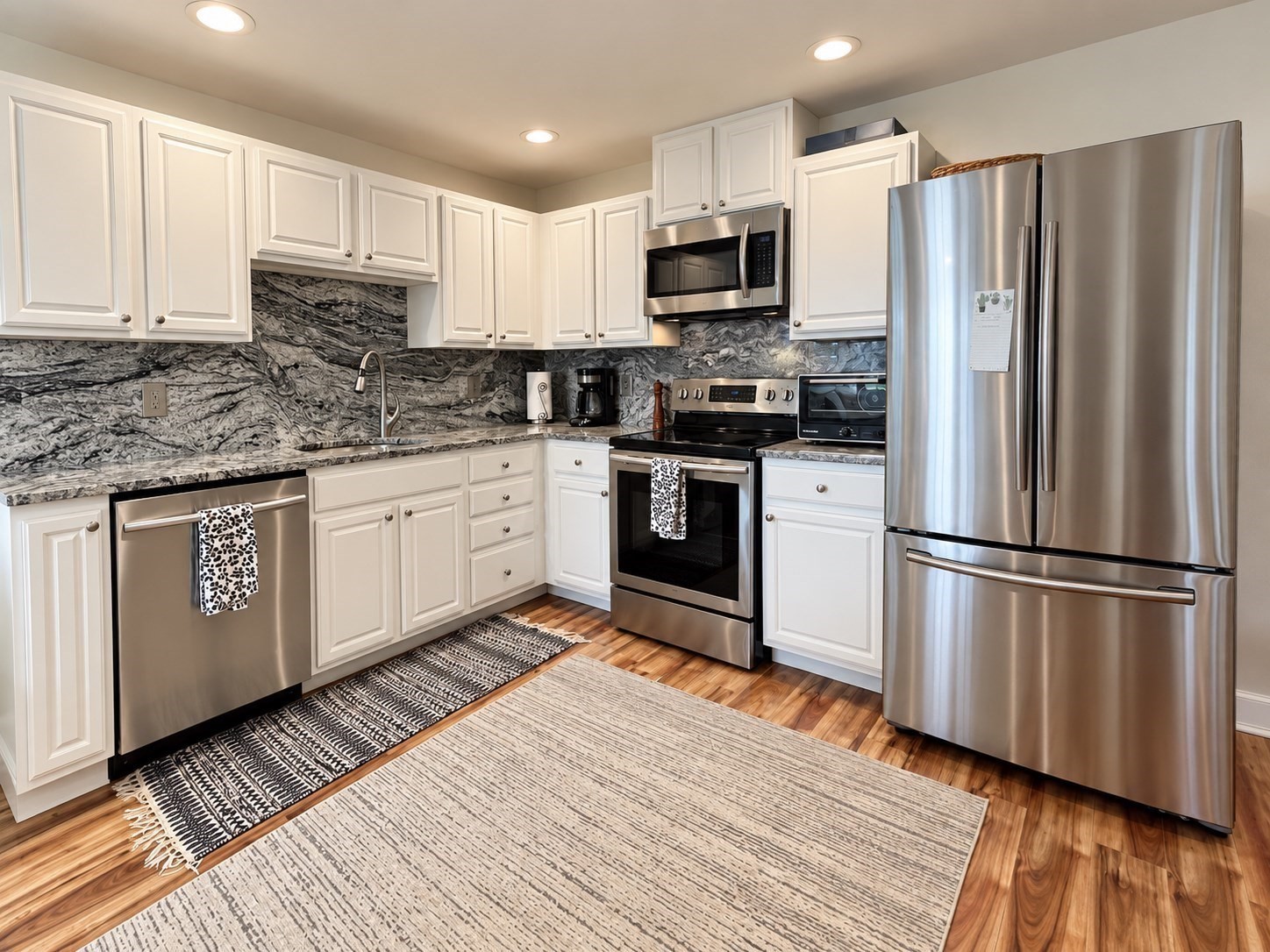 49 Main E, Bourne, MA 02532 — photo 2