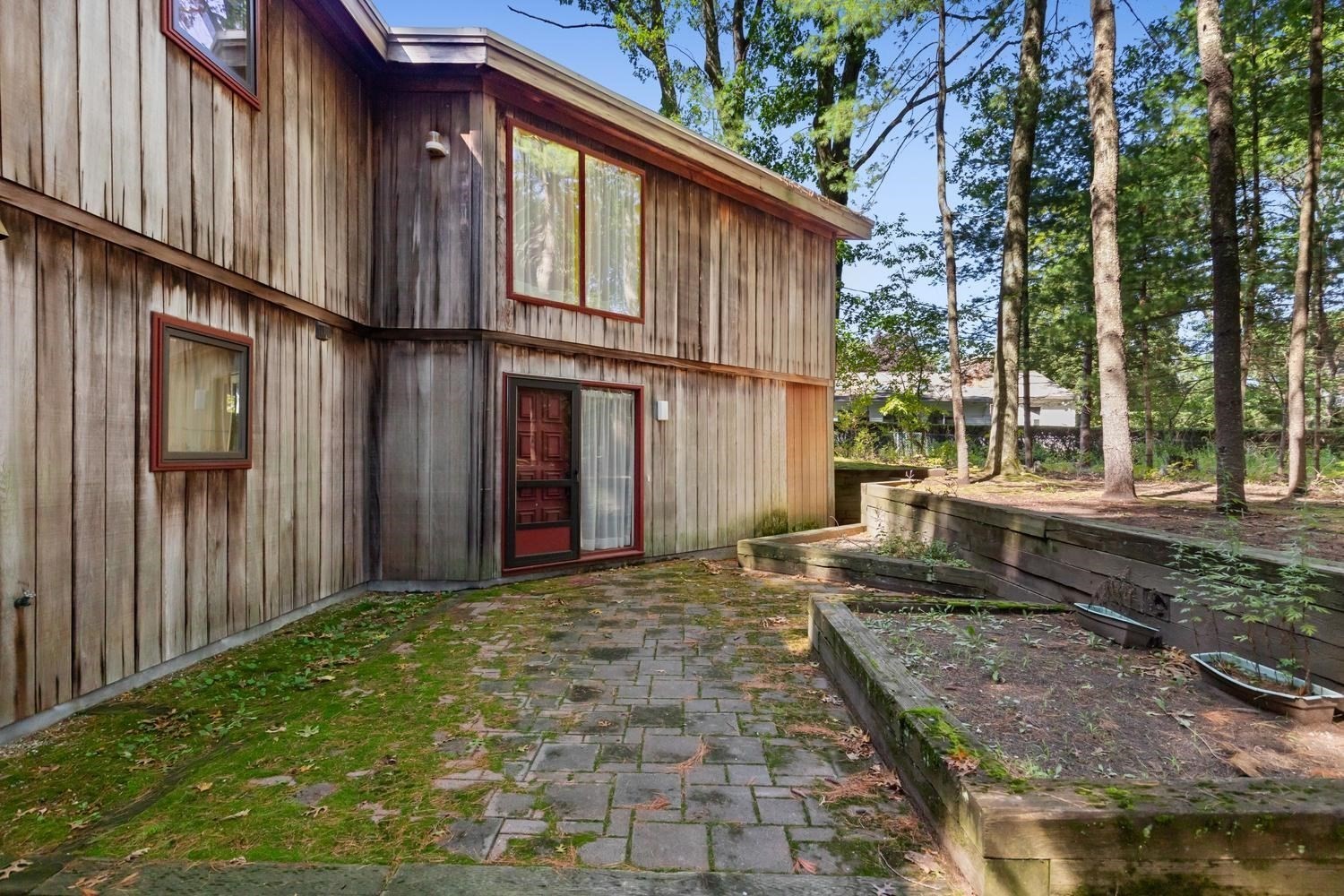1748 Trapelo Road, Waltham, MA 02451 — photo 3