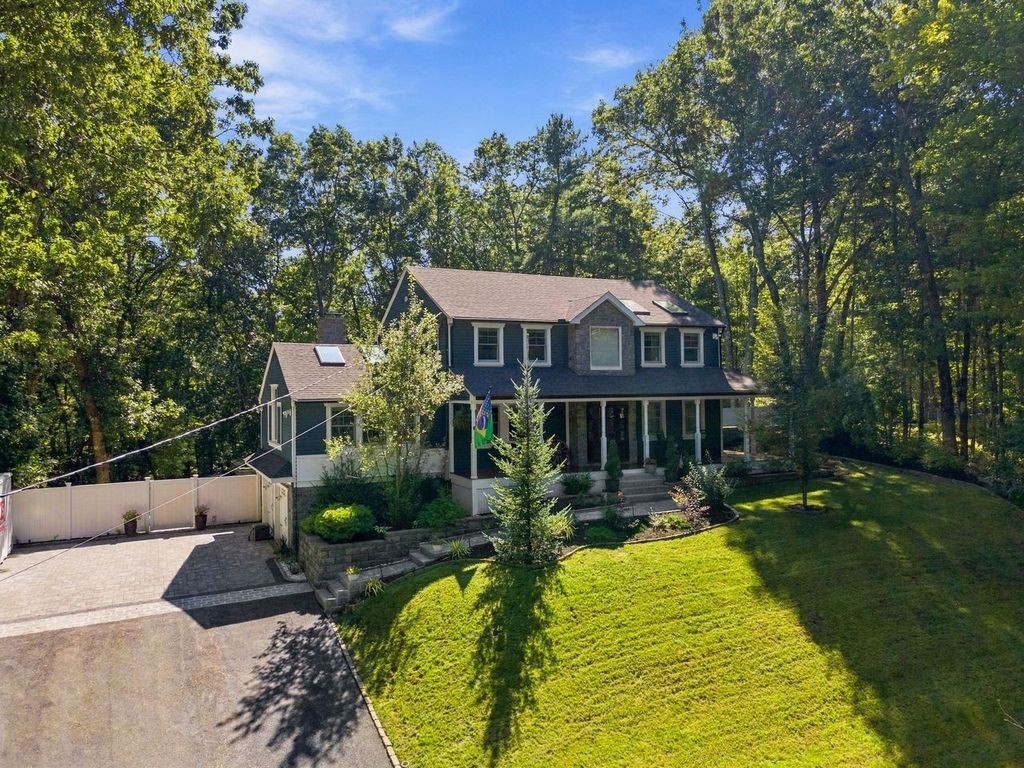 62 Raddin, Groton, MA 01450 — photo 2