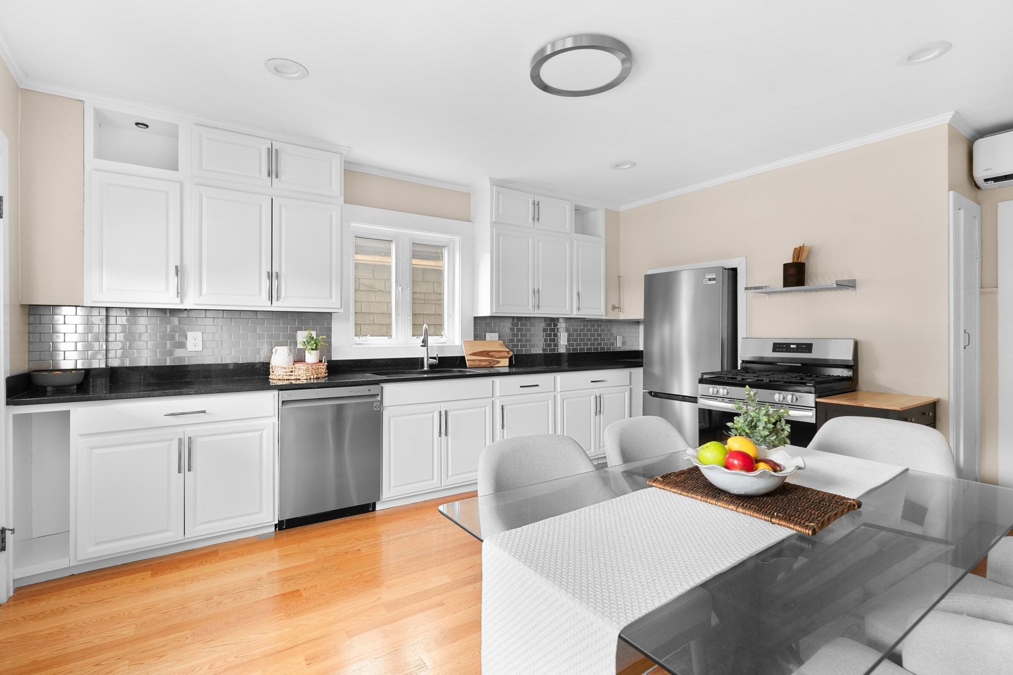 111 Eutaw St #2a — photo