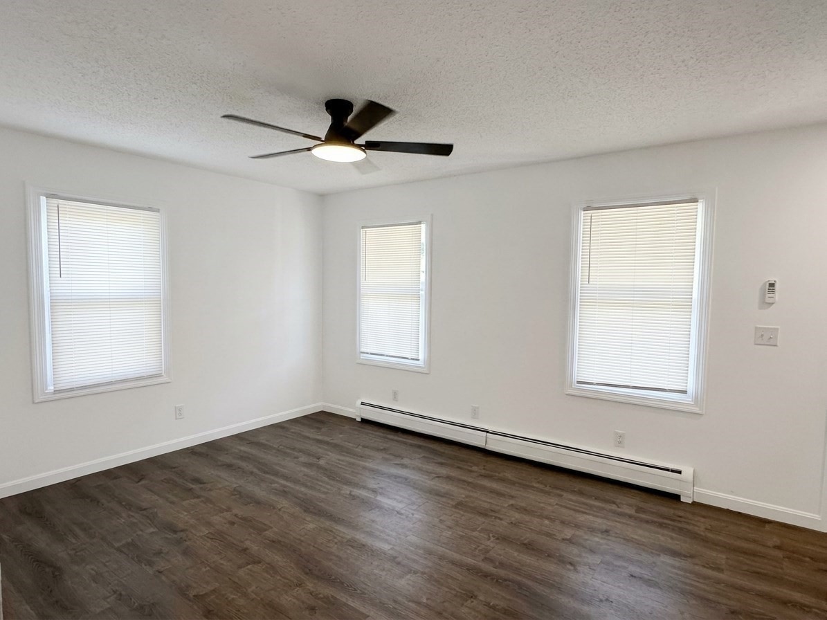 9-11 Richelieu Street, Springfield, MA 01105 — photo 3