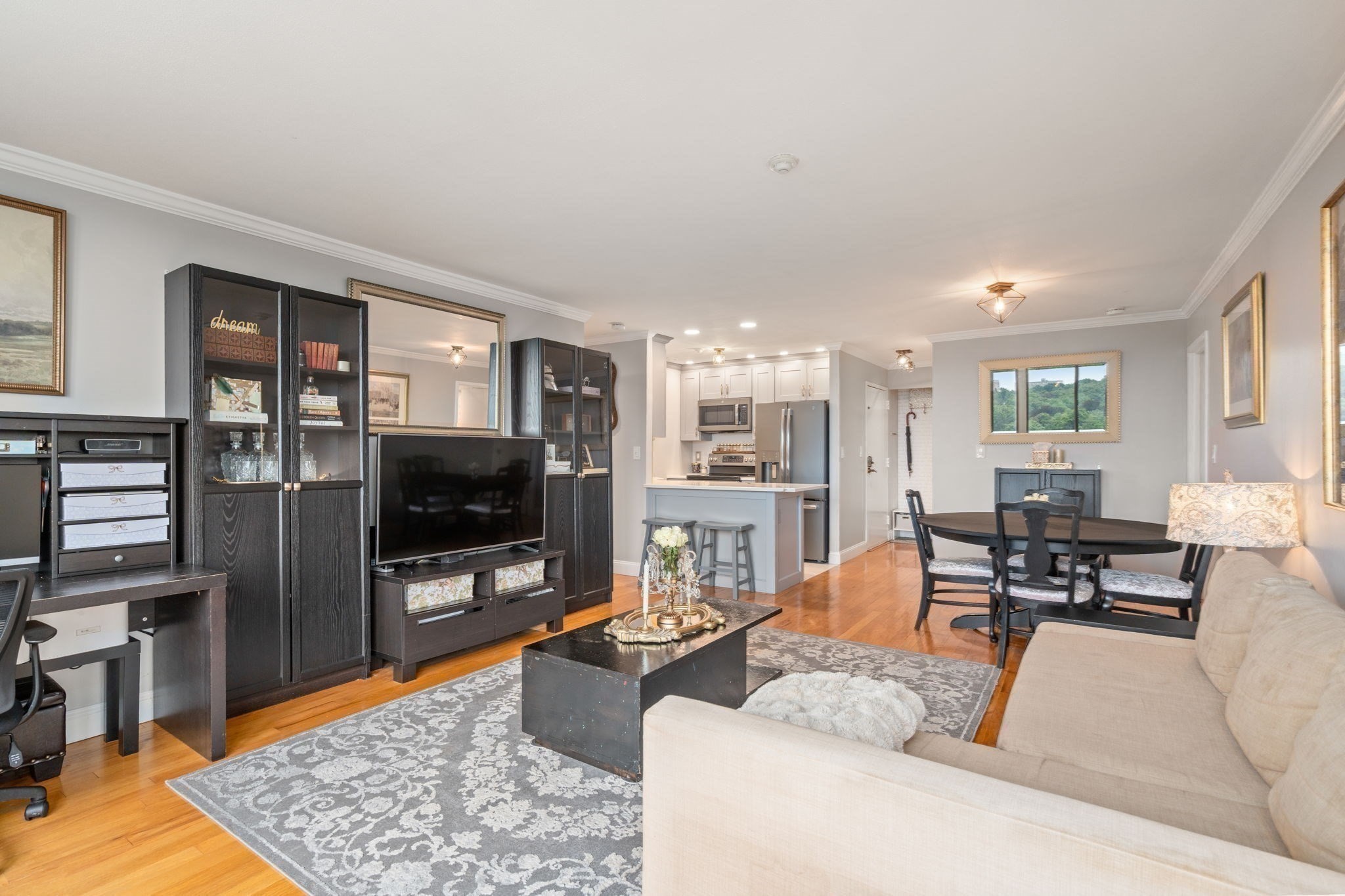 77 Adams St #1009 — photo