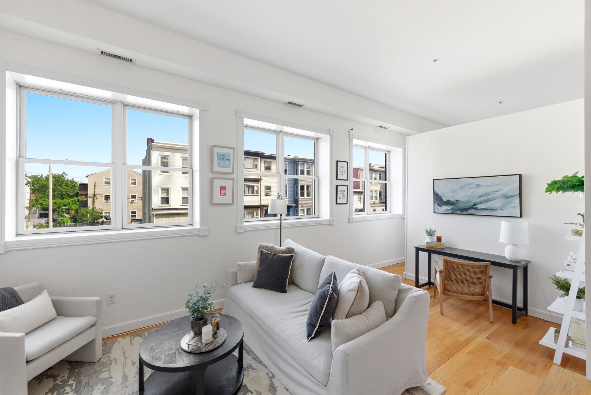 156 Chelsea Street #R201 — photo