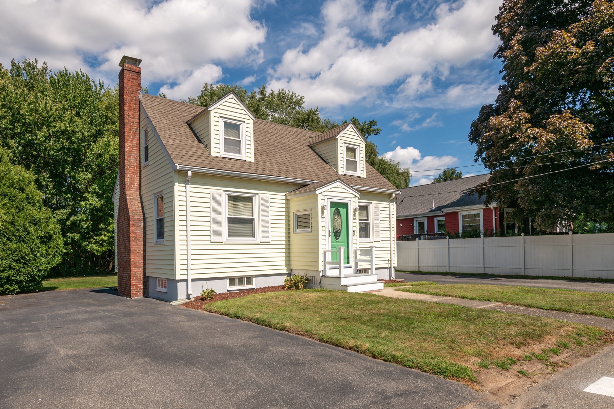 31 Eustis Street, Saugus, MA 01906 — photo 2