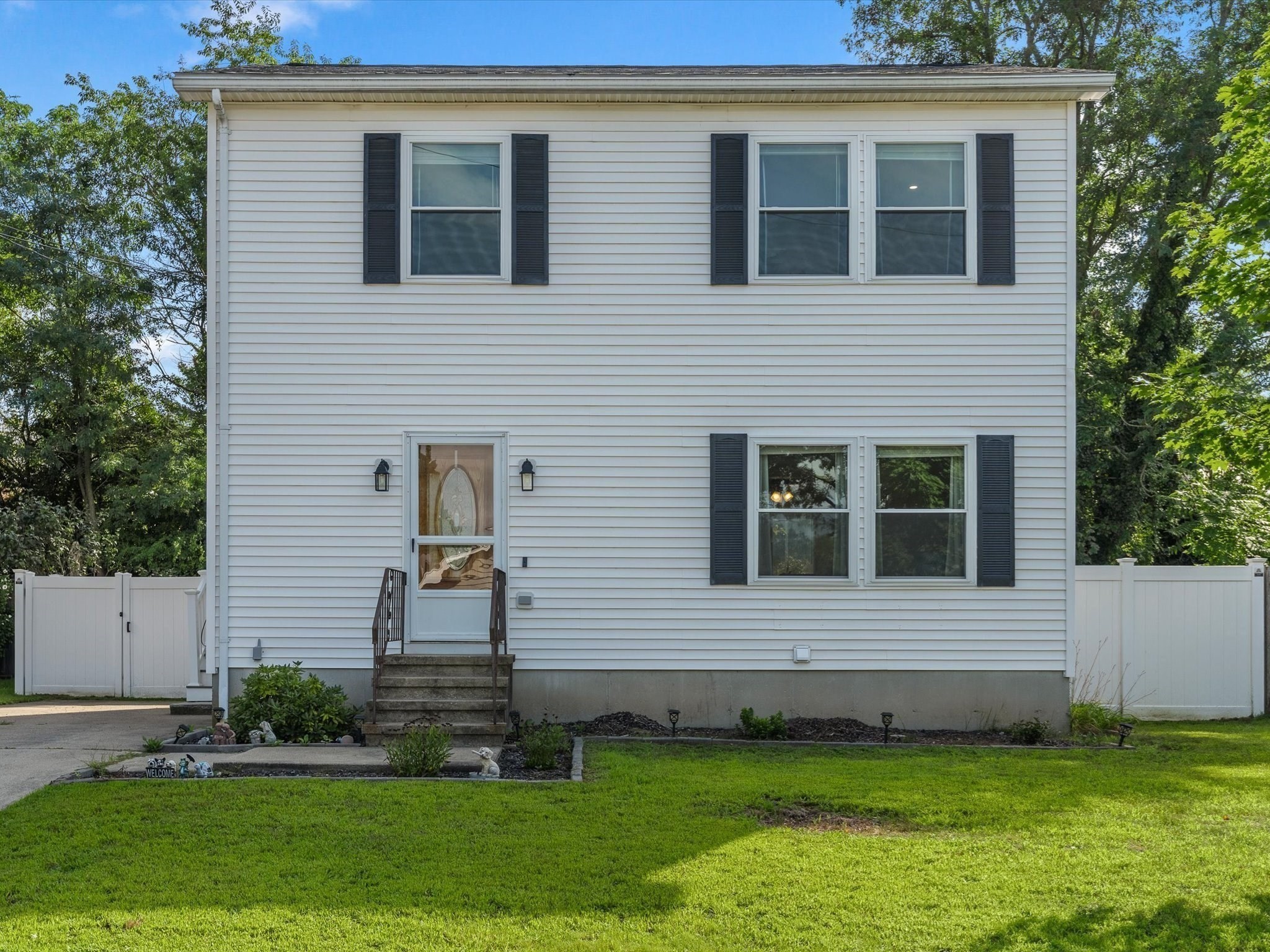 6 Buttonwood Ln — photo