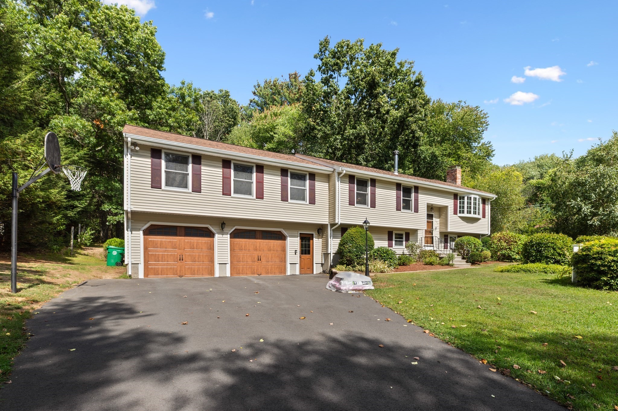 195 Cordaville Rd — photo