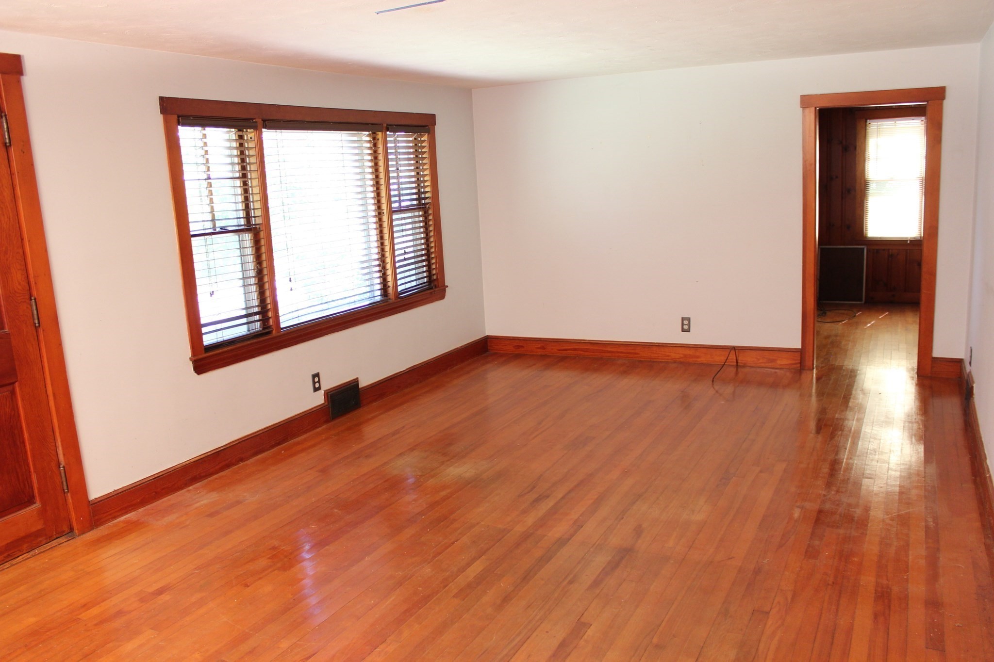 390 Worcester Road, Barre, MA 01005 — photo 2