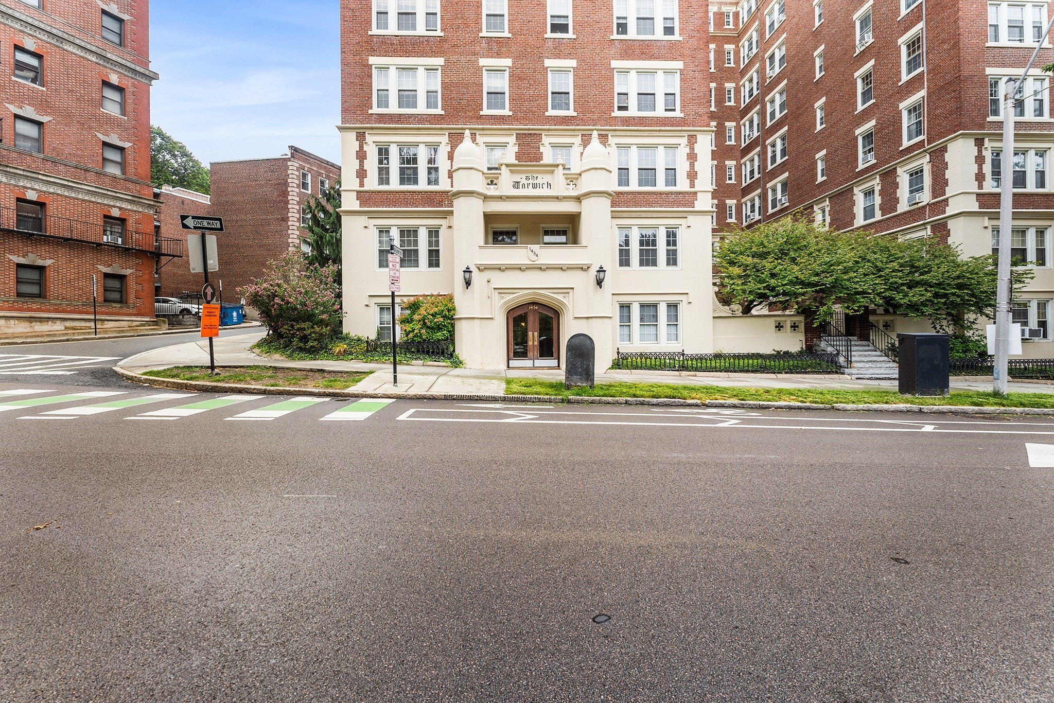 1454 Beacon St #241 — photo