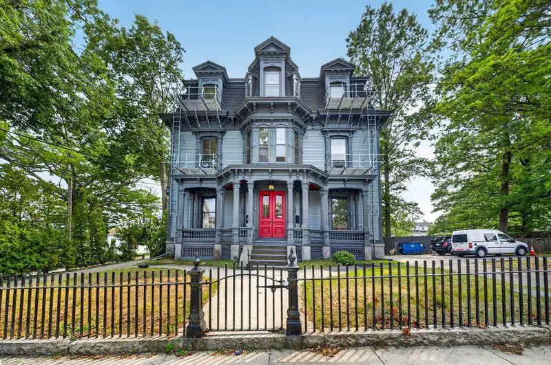 533 Locust St #7 — photo