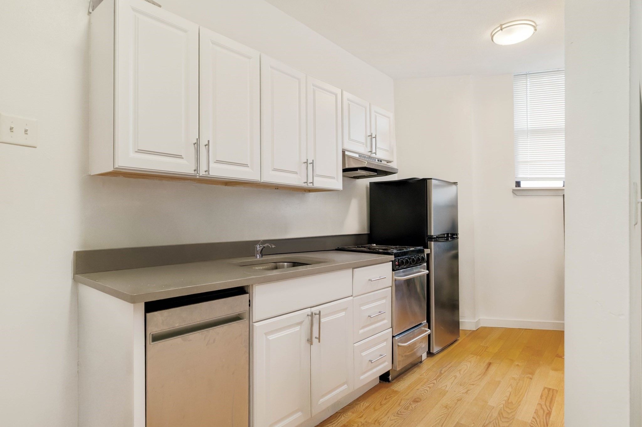 5 N Margin St #2 — photo