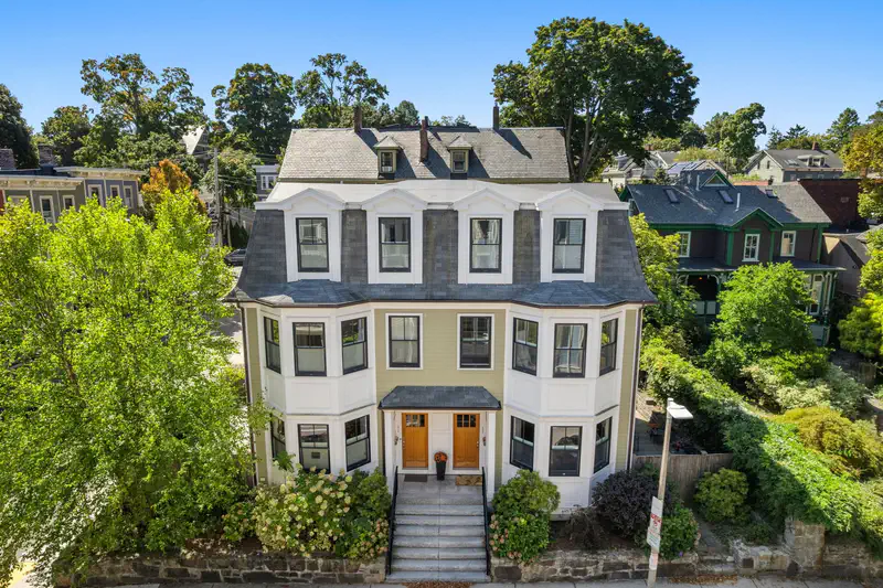 55 Green St #55 — photo