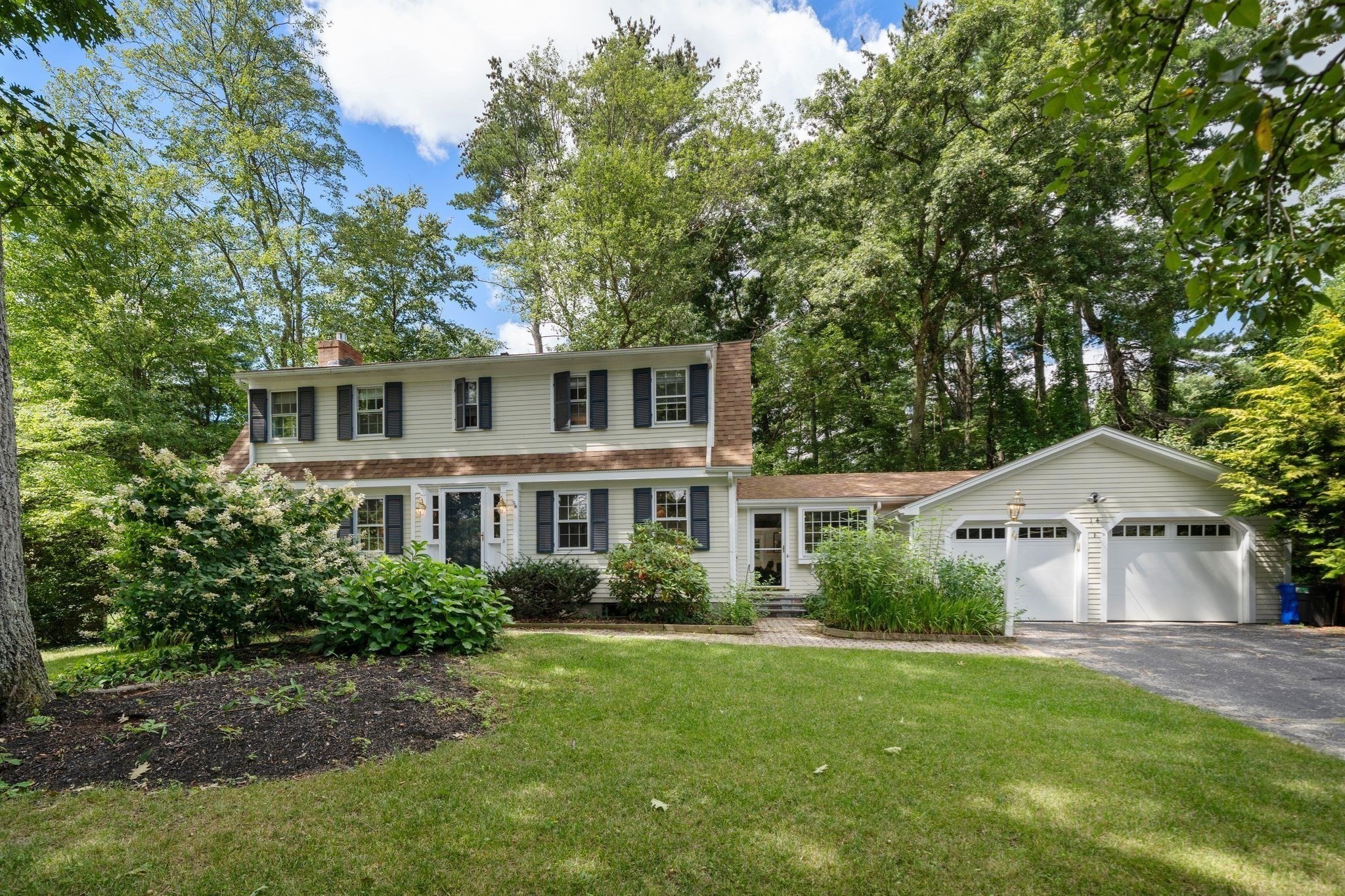 14 Thoreau Rd — photo
