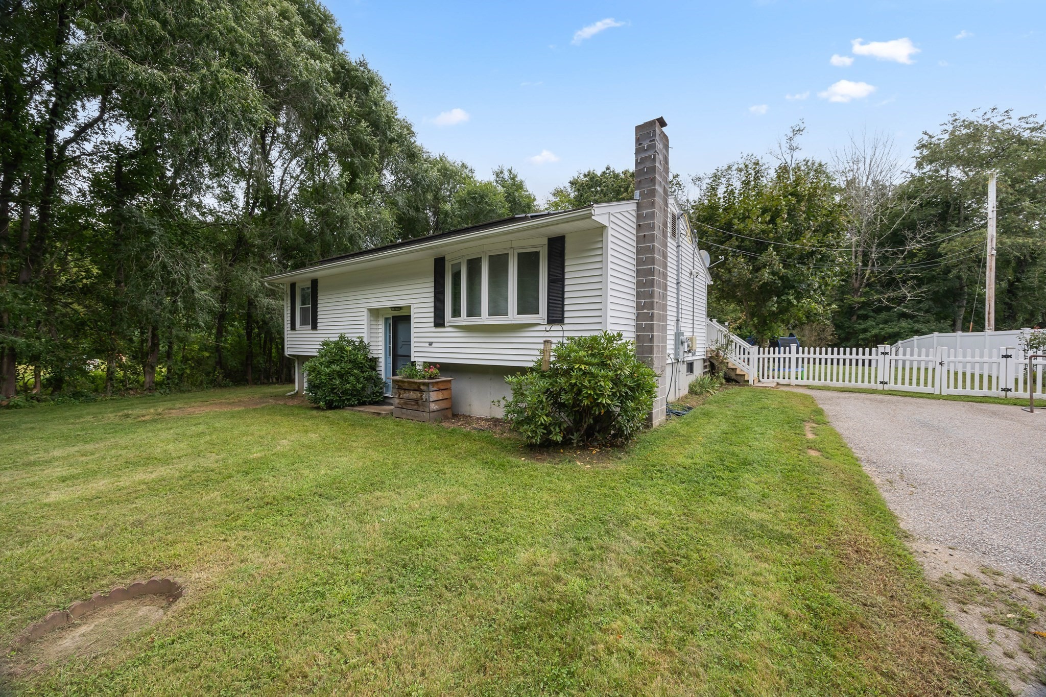 78 Ellis Road, Southbridge, MA 01550 — photo 3