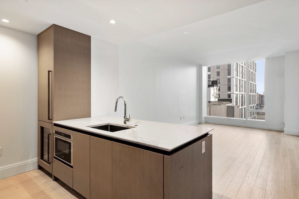 380 Harrison Avenue #1127 — photo