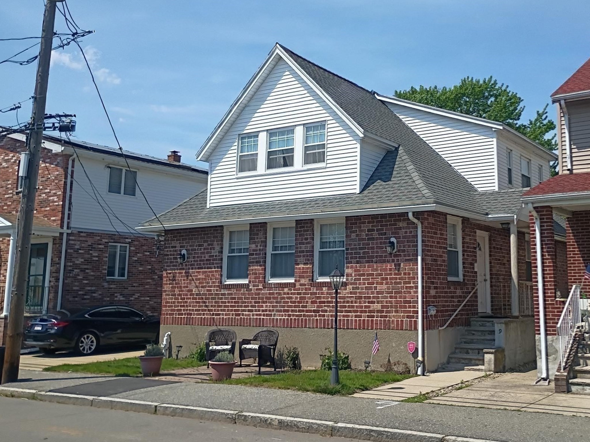 19 John Ave — photo