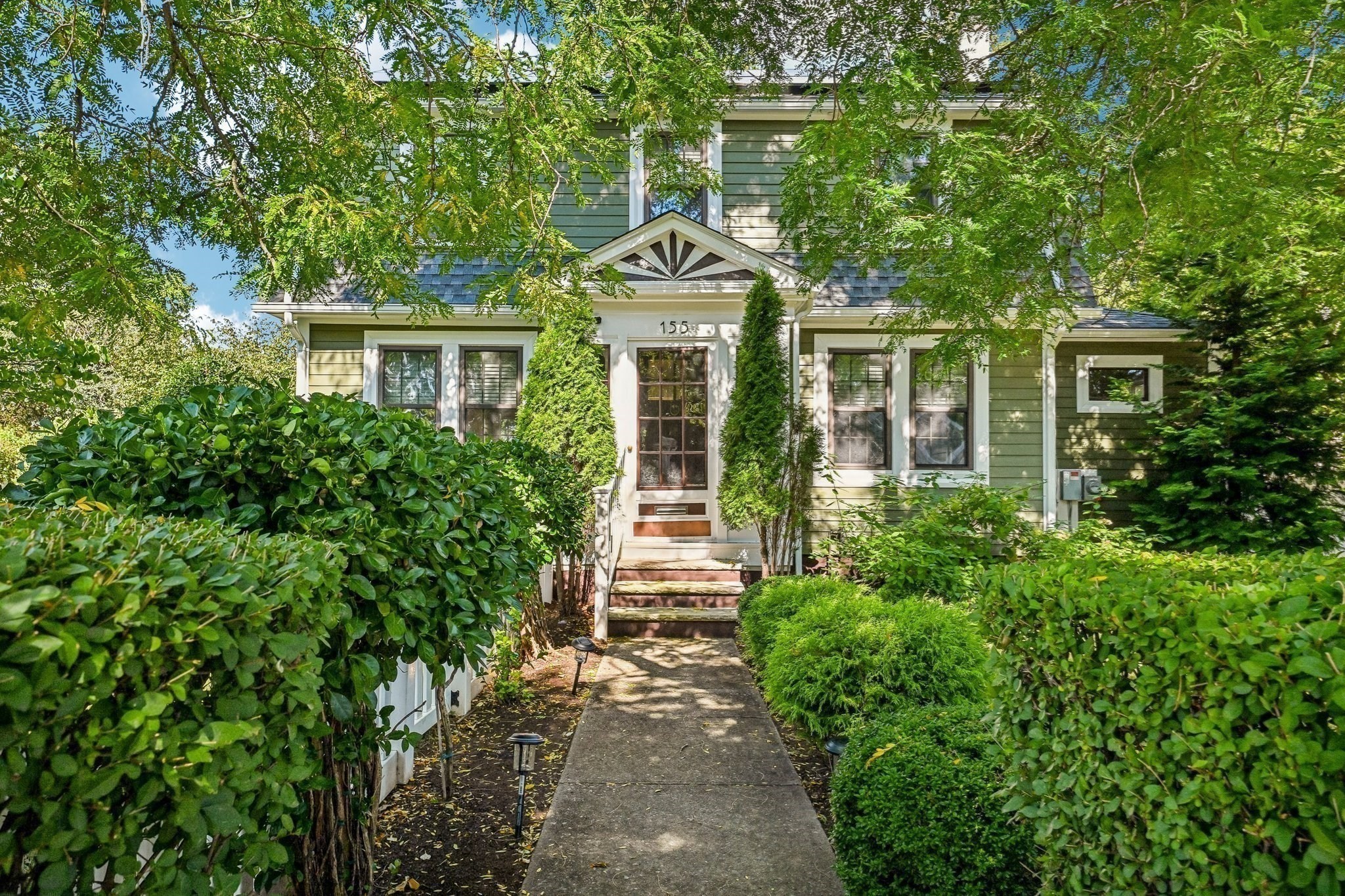 155 Auburndale Ave — photo