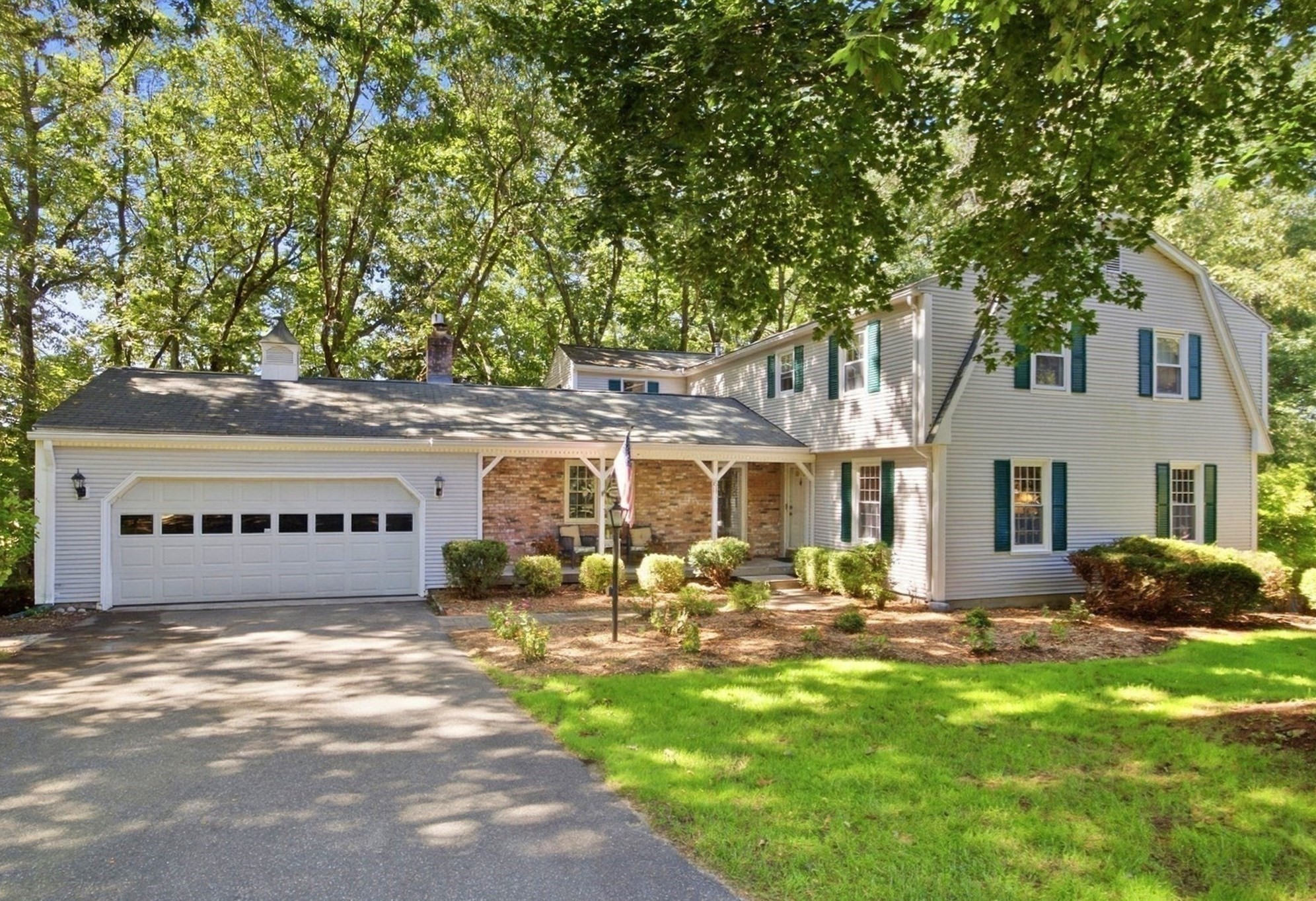 64 Cambridge Cir — photo