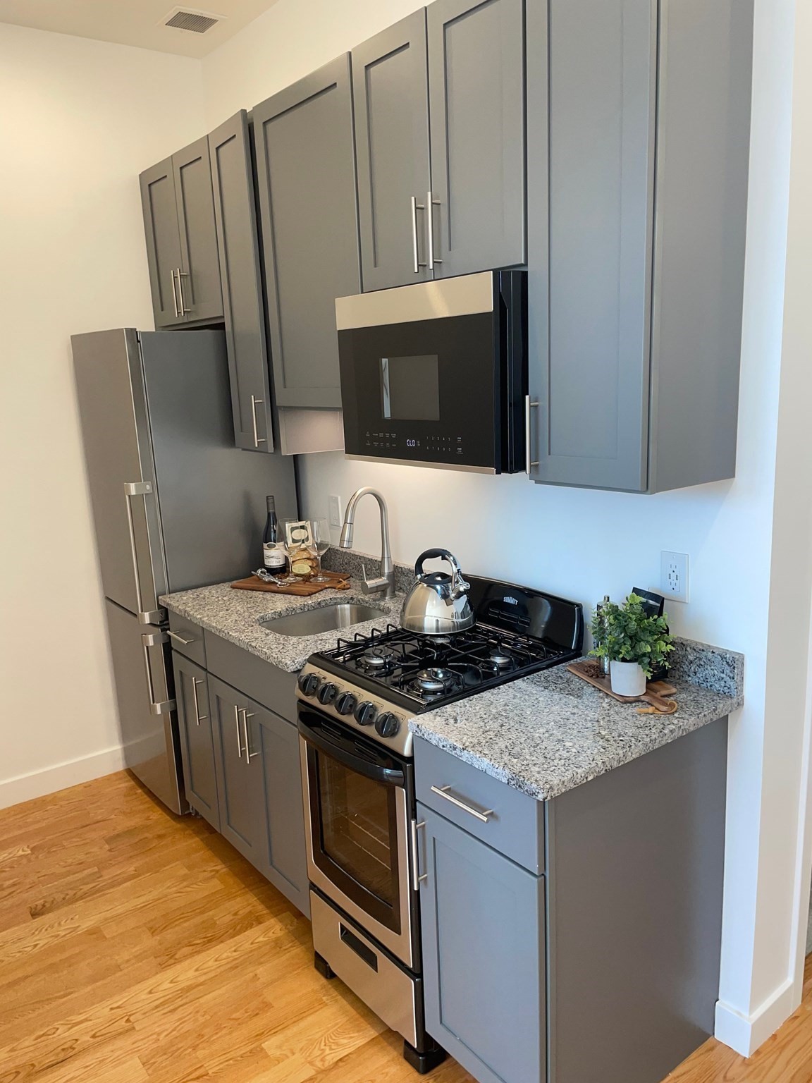 64 Market St #5 — photo