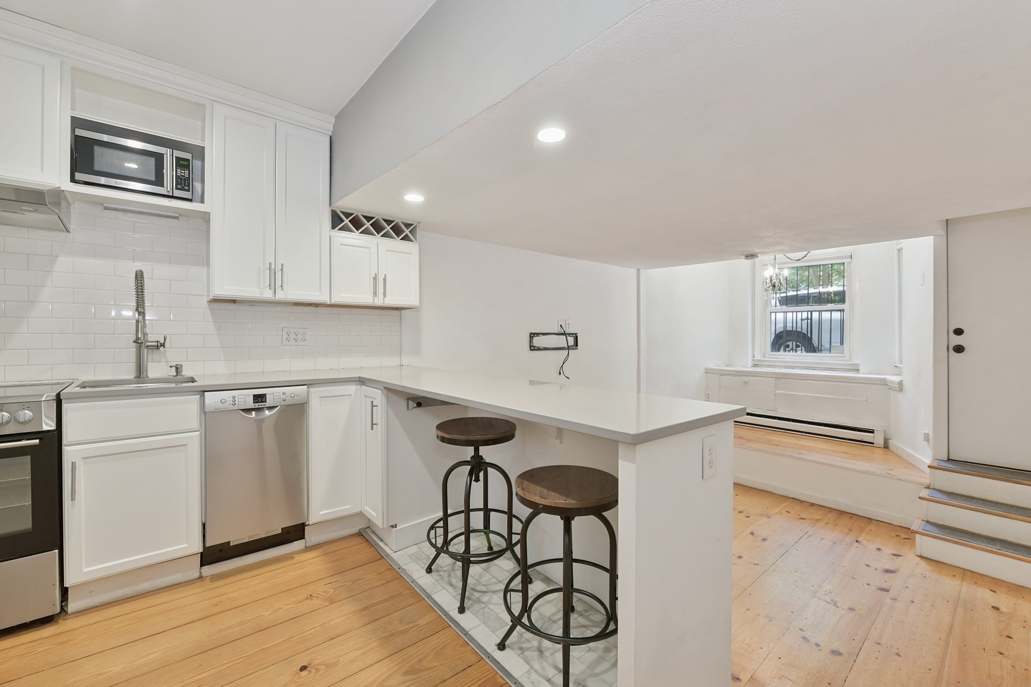 15 Saint George St #a — photo
